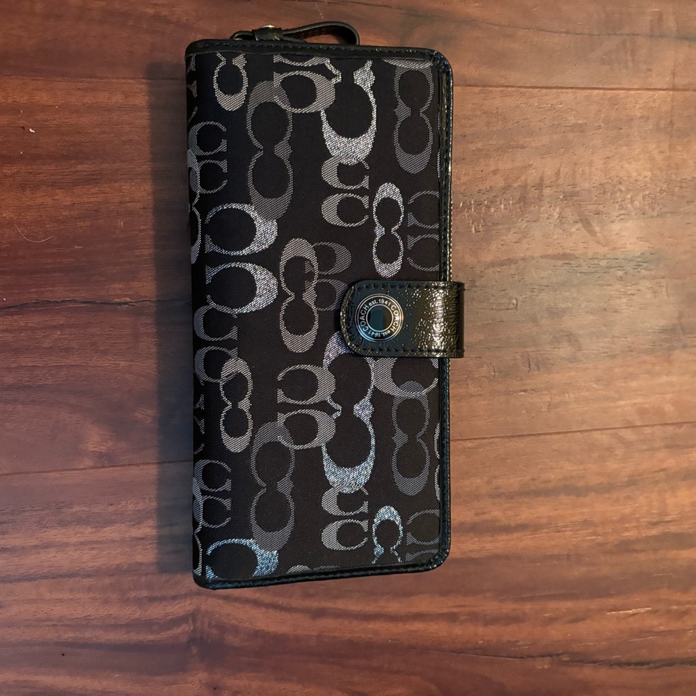 Coach Black and Gray Signature Wallet